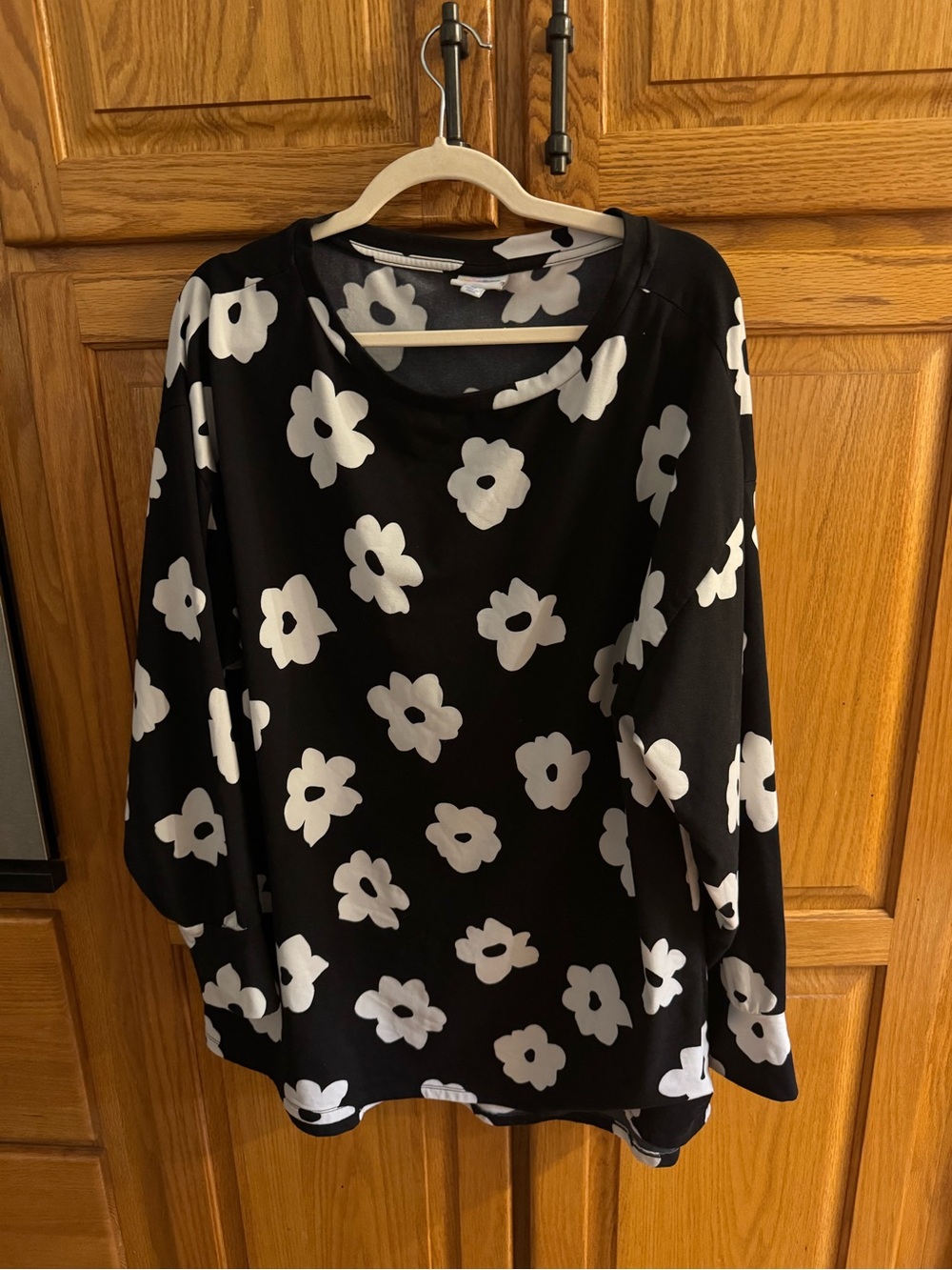 LuLaRoe Black Long-Sleeve Top with White Floral Print